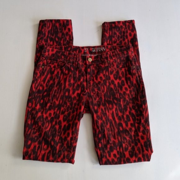 New York & Company Red Leopard Skinny Pants - Size 2 - Picture 2 of 5